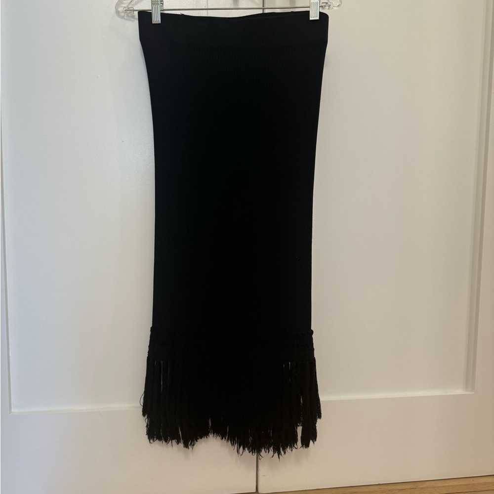 Club Monaco black knit skirt with fringe.